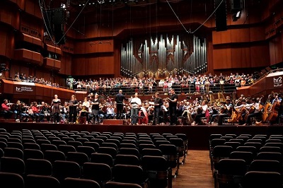 Generalprobe-zu-Mahler-8-in-der-Alten-Oper1