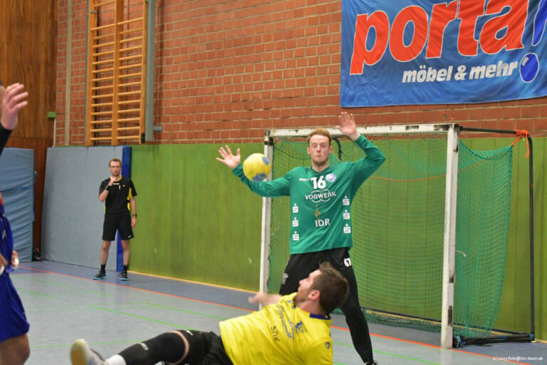 Tsv bonn handball 120600a7632df 4fb7 978d 1957 e7b7f46d75be