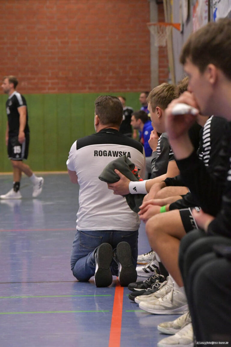 Tsv bonn handball 12508ff3b7811 57a7 c235 7fb6 11e873176a5f