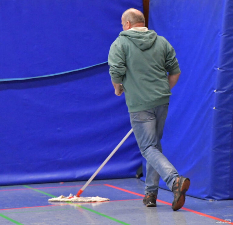 Tsv bonn handball 1272071e0c7cd b309 6d1f 014d a77d5afbda5c