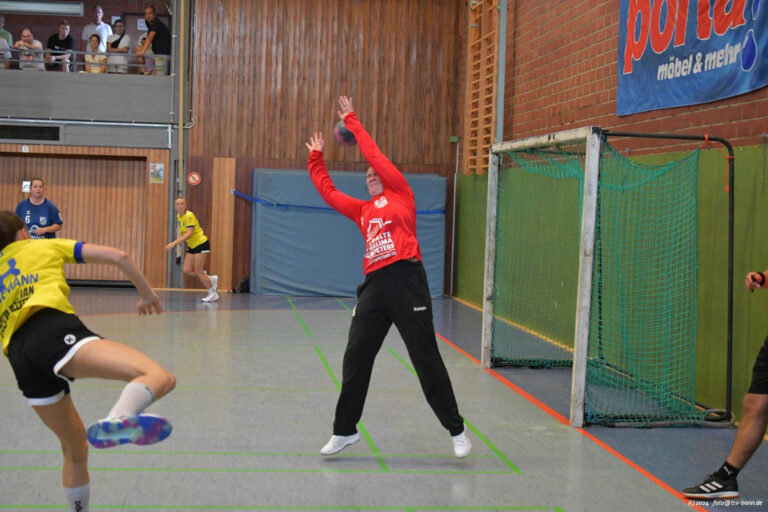 Tsv bonn handball 1324935e717e8 d2b2 bd3d 5b5c 02220d896d3b