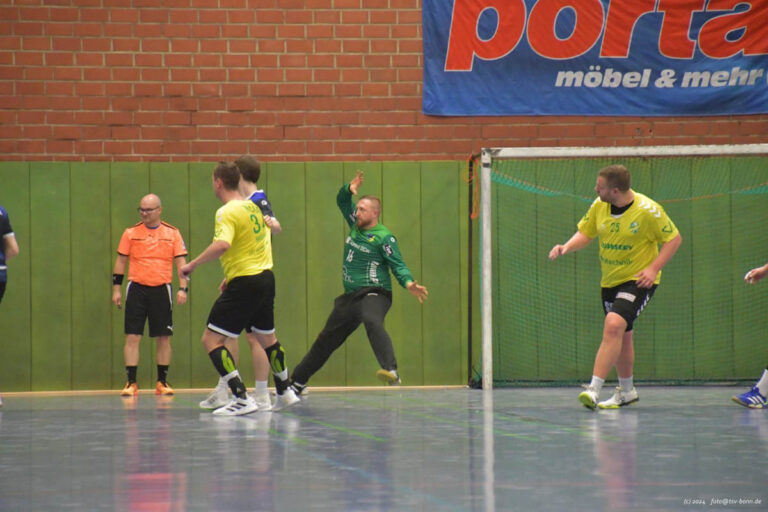 Tsv bonn handball 132799e7b87d5 7575 dbbf db1b b384b71c3c33