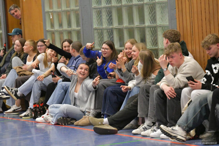 Tsv bonn handball 1365293a9ebbf 7f8d 46ed 87ea 3b25b216b840